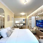 4* - 85 Sqm - Grenelle - 8p * Paris