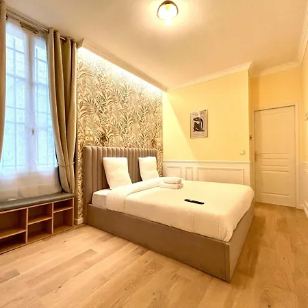 4* - 85 Sqm - Grenelle - 8p 아파트