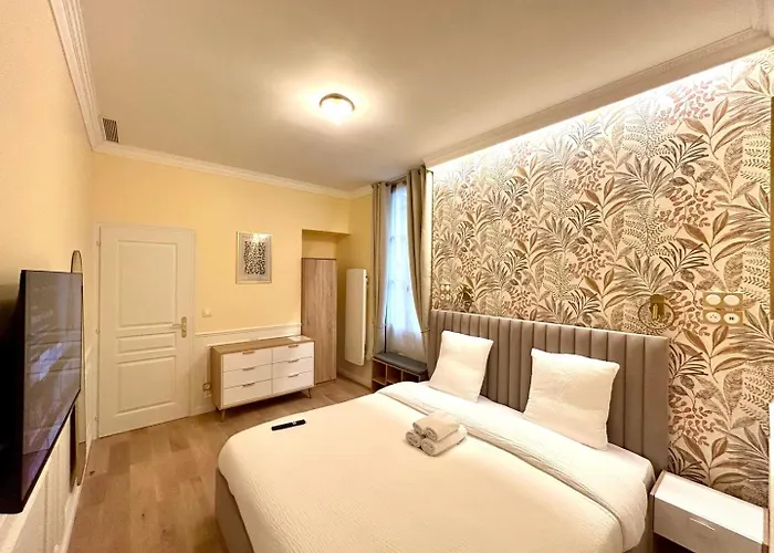 Apartamento 4* - 85 Sqm - Grenelle - 8p